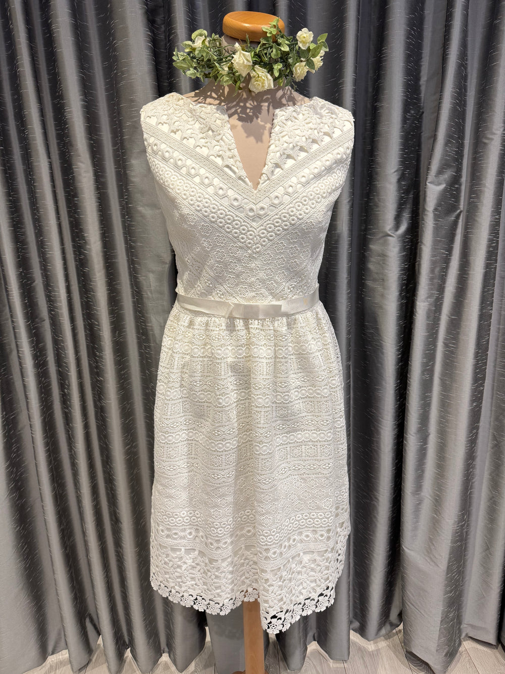 Dessy Ivory Short Bridal Dress